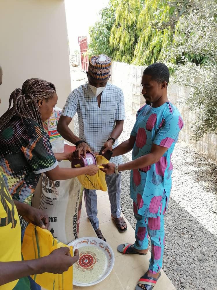 Yusuf JS Foundation distributes food items, relief materials in Lokogoma to mark this year's Good Friday