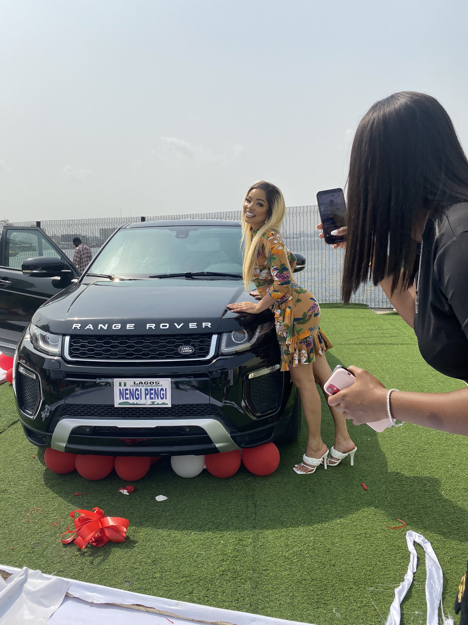 Ninjas Gifts Nengi Brand New Range Rover on Her Birthday [Video]