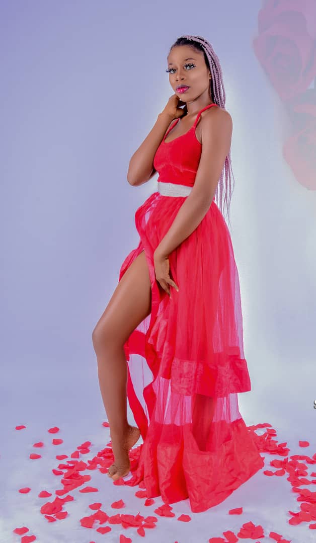 Bayelsa-Born Fashion and Photo Model Blessing Releases New S e x y Photo