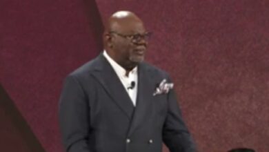 TD Jakes Live Sermon 4 March 2022 | Making Peace With Your Past