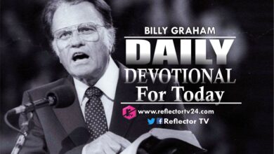1 January 2023 - Billy Graham Devotional for Today Titled Filled With Christ