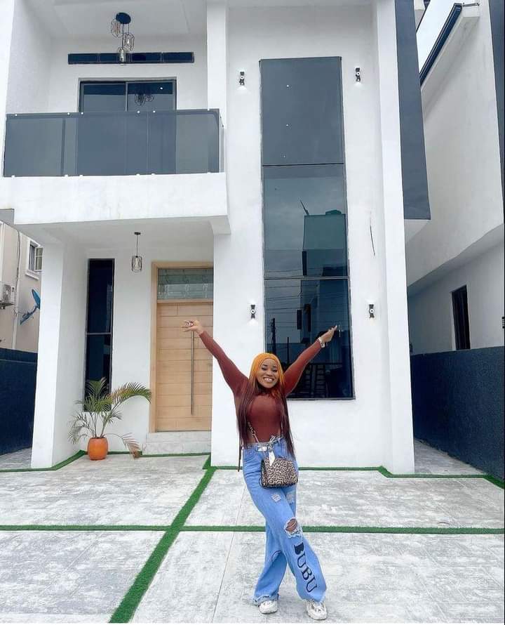 Actress Crowncy Anyanwu Acquires New House