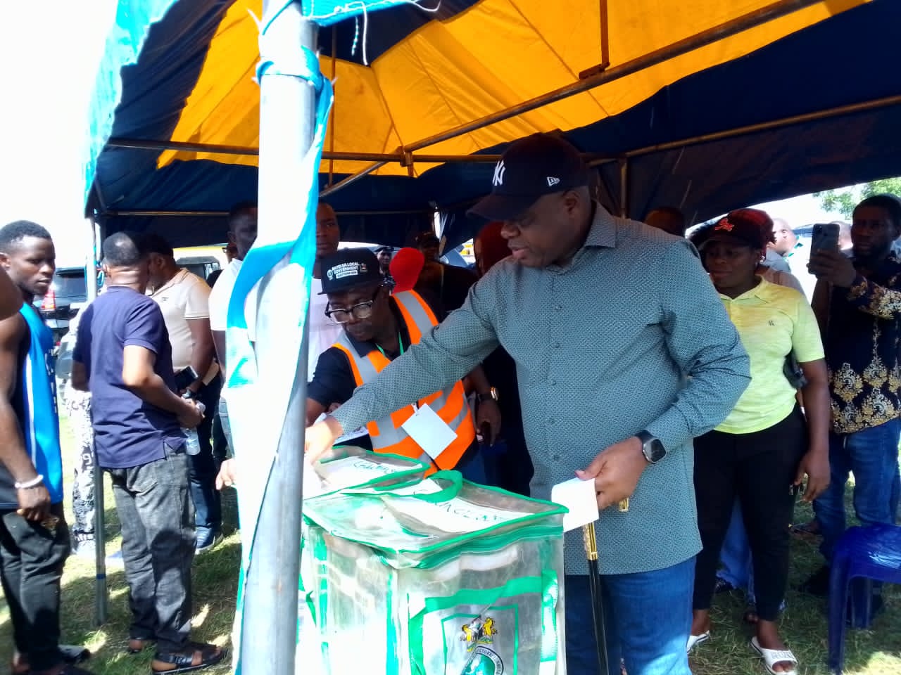 Douye Diri Votes in Local Government Elections in Bayelsa
