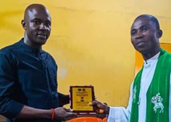 Methodist Church Honours Chief Beteh, Rivers Community’s President
