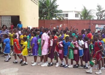 Reusable Textbooks: Parents Support for Governor Oti’s Educational Reform