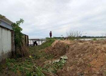 Bayelsa Journalist Raises Alarm as Illegal Dredging Threatens Home, Seeks Urgent Federal Government Intervention