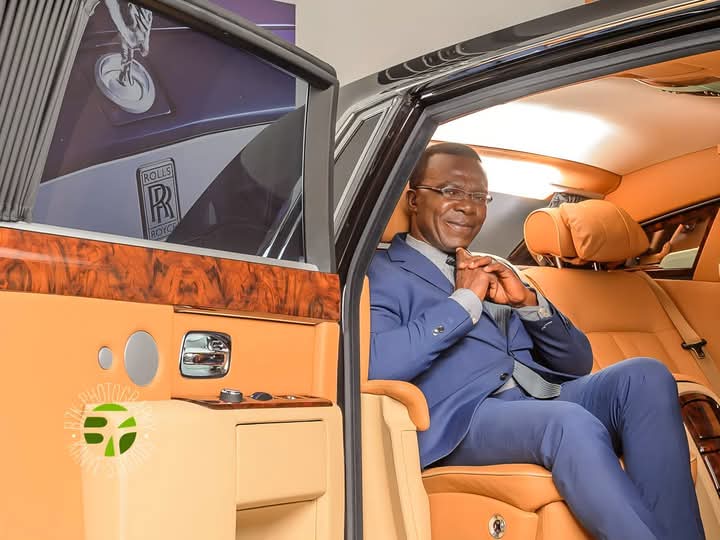 Cosmas Maduka Warns Against ‘Money Na Water’ Lifestyle — How Fake Billionaire Culture is Misleading Nigerian Youth Cosmas Maduka Warns Against ‘Money Na Water’ Lifestyle — How Fake Billionaire Culture is Misleading Nigerian Youth