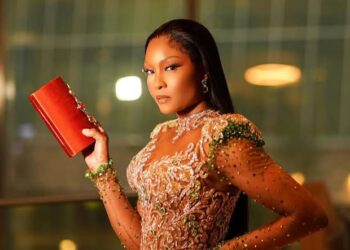 Osas Ighodaro Stuns in Veekee James Creation at the World Premiere of “3 Cold Dishes”