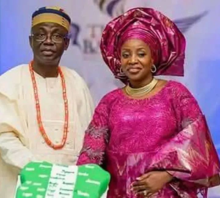 Happy 41st Wedding Anniversary To Pastor Tunde And Pastor Mrs. Olayide Bakare Happy 41st Wedding Anniversary To Pastor Tunde And Pastor Mrs. Olayide Bakare