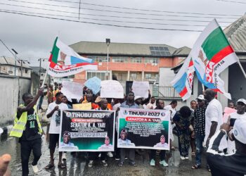 Tinubu visit: Pro-Tinubu campaign groups gathered in Yenagoa, clamour for appointment of Senator A A Yari as DG of the Tinubu PCC 2027