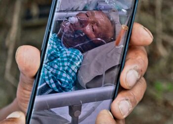 Miracle on Everest: Mountaineer Survives Death Zone Ordeal After Family Began Mourning