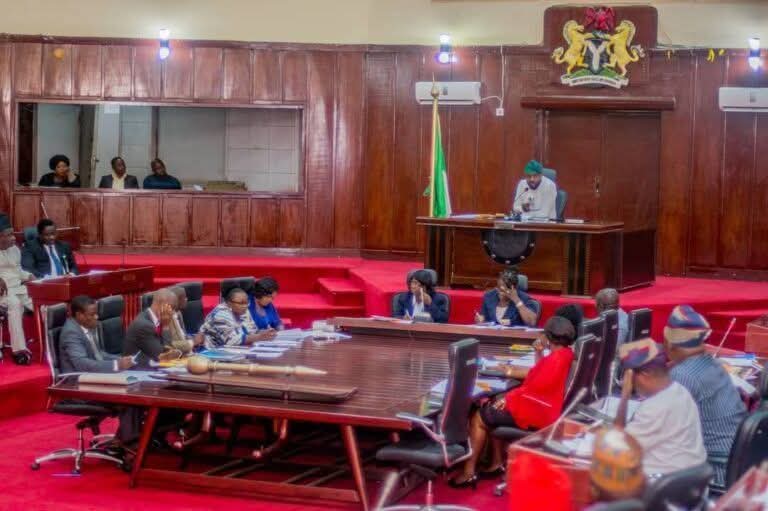 Oyo Assembly Rejects Negotiation with Kidnappers, Demands Swift Rescue of Abducted Teachers, Students Oyo Assembly Rejects Negotiation with Kidnappers, Demands Swift Rescue of Abducted Teachers, Students