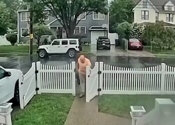 New York Man Cheats Death After Being Struck By Lightning