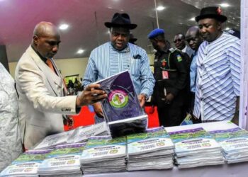 Diri Unveils AI-Powered Robotic Tutors at Bayelsa Medical University