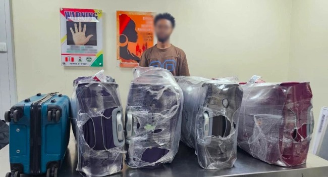 NDLEA Intercepts ₦5bn Drug Consignments At Lagos, Onne Ports, Arrests Milan-Bound Cocaine Suspect NDLEA Intercepts ₦5bn Drug Consignments At Lagos, Onne Ports, Arrests Milan-Bound Cocaine Suspect